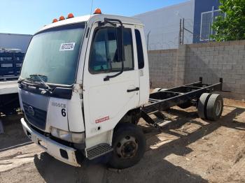  Salvage Nissan Diesel Ud1800 Cs