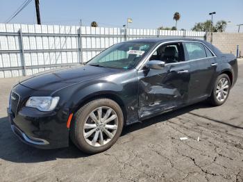  Salvage Chrysler 300