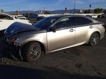  Salvage Lexus Es