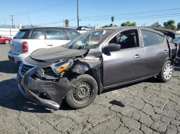  Salvage Nissan Versa