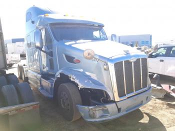  Salvage Peterbilt 587