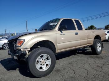  Salvage Toyota Tacoma