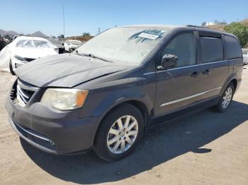  Salvage Chrysler Minivan