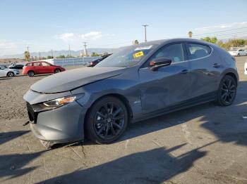  Salvage Mazda 3