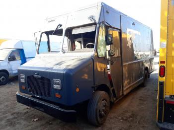  Salvage Freightliner Chassis M