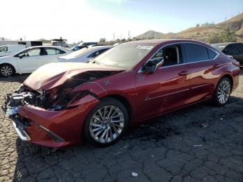  Salvage Lexus Es