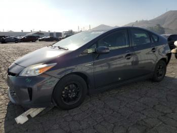  Salvage Toyota Prius