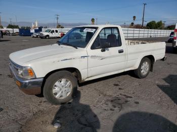  Salvage Toyota Pickup