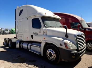  Salvage Freightliner Cascadia 1