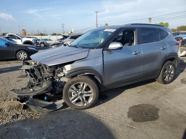  Salvage Kia Seltos