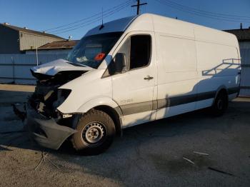  Salvage Mercedes-Benz Sprinter