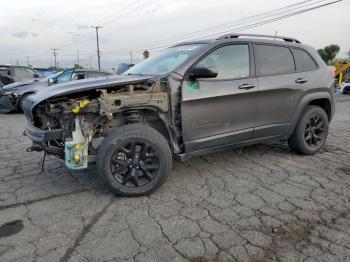  Salvage Jeep Cherokee