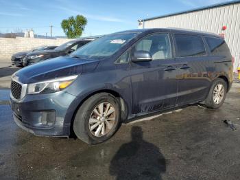  Salvage Kia Sedona