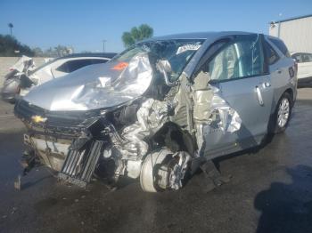  Salvage Chevrolet Equinox