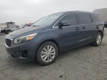  Salvage Kia Sedona