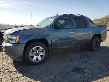  Salvage Chevrolet Avalanche