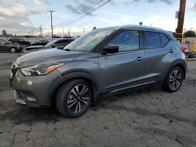  Salvage Nissan Kicks