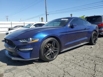  Salvage Ford Mustang