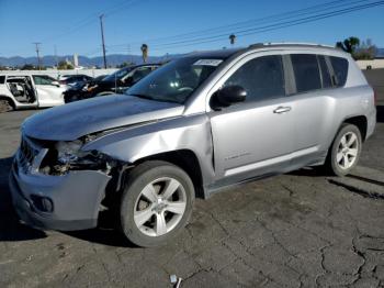  Salvage Jeep Compass