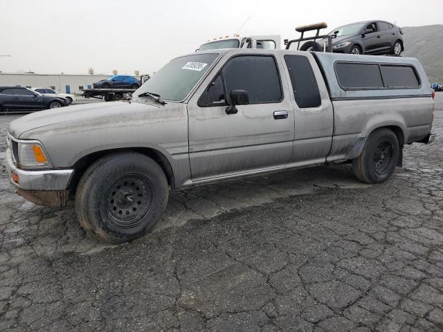  Salvage Toyota Pickup