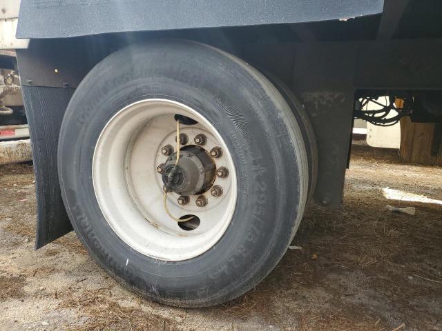 Great Dane Trailer Image 9