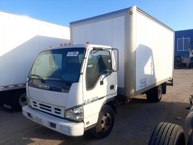  Salvage Isuzu Npr