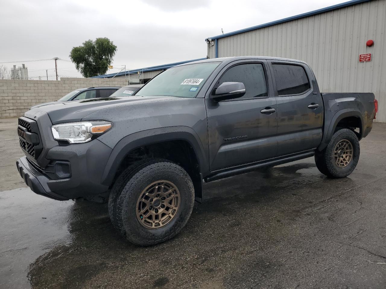 Toyota Tacoma Double Cab Image 1