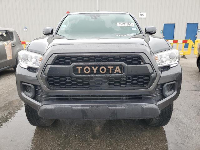 Toyota Tacoma Double Cab Image 6