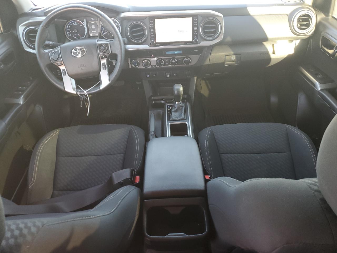 Toyota Tacoma Double Cab Image 5