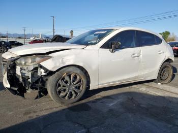  Salvage Mazda 3
