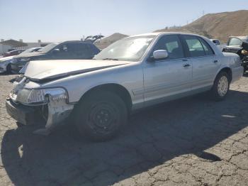  Salvage Ford Crown Vic