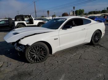  Salvage Ford Mustang