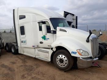  Salvage Kenworth Constructi