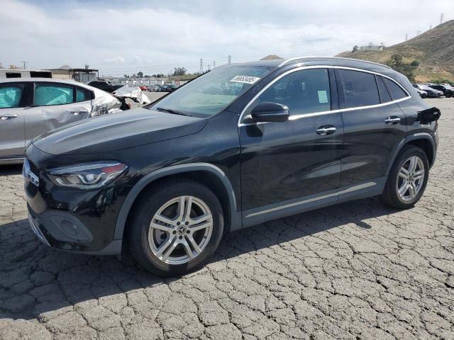  Salvage Mercedes-Benz GLA
