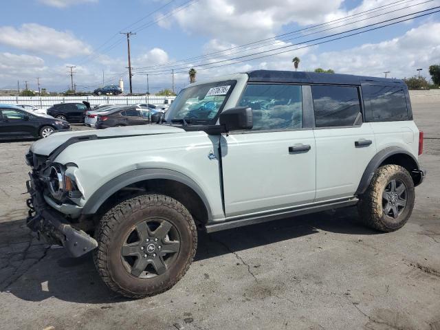  Salvage Ford Bronco