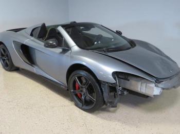  Salvage McLaren 650s Spide