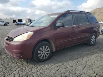  Salvage Toyota Sienna