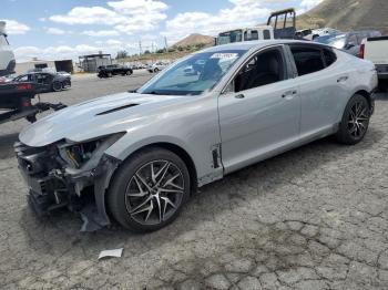  Salvage Kia Stinger