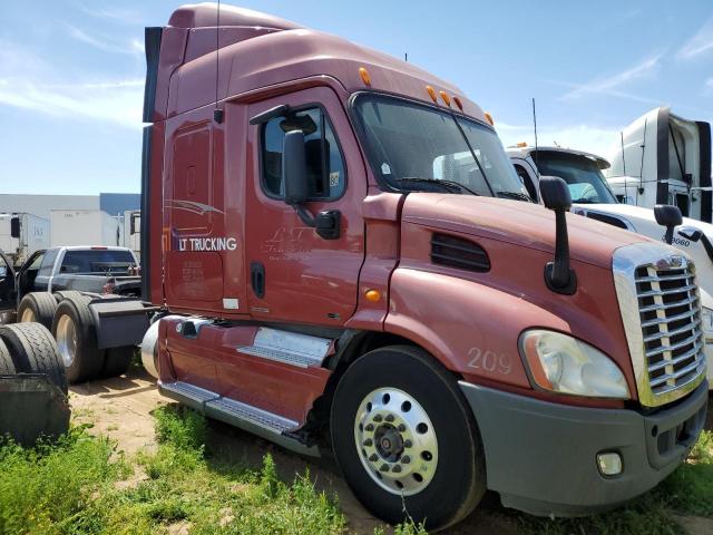  Salvage Freightliner Cascadia 1