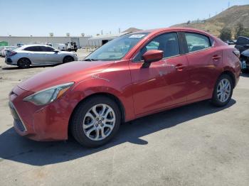  Salvage Toyota Yaris