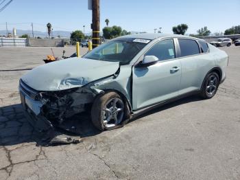  Salvage Kia K4 Lx