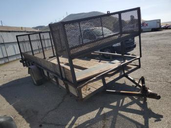  Salvage Cati Trailer