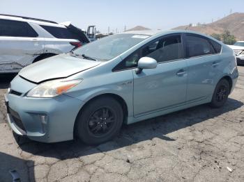  Salvage Toyota Prius