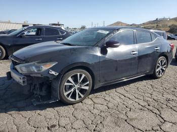  Salvage Nissan Maxima