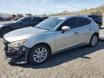  Salvage Mazda 3