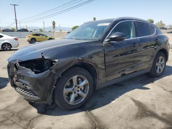  Salvage Alfa Romeo Stelvio