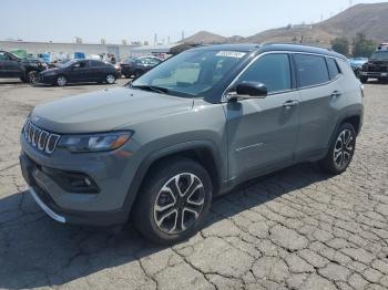  Salvage Jeep Compass