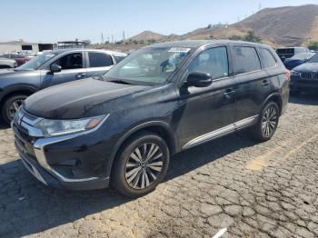  Salvage Mitsubishi Outlander
