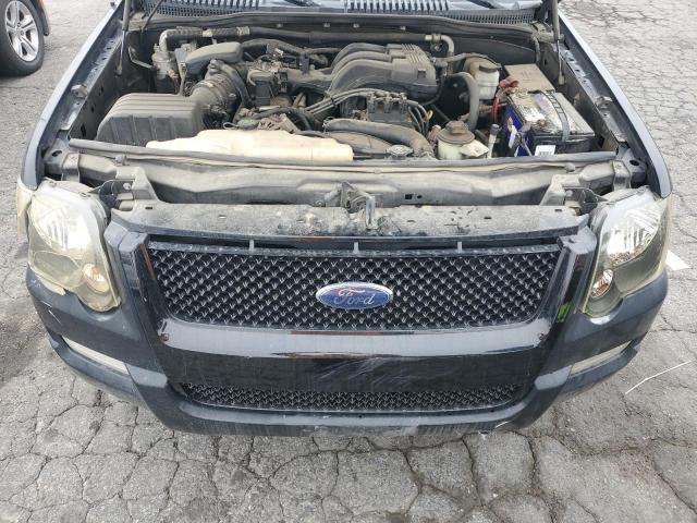 Ford Explorer Xlt Image 9