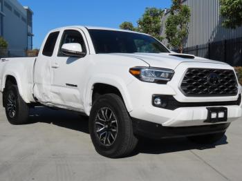  Salvage Toyota Tacoma